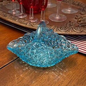 Vintage Fenton Daisy & Button Blue Glass Small Basket circa 1950s EUC